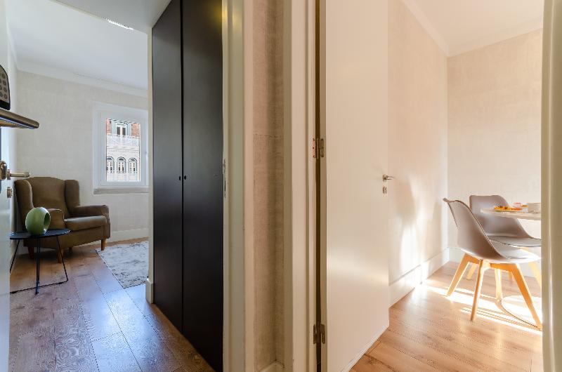 LX51 Lisbon Center - Studios & Suites by APT IIN - Oda