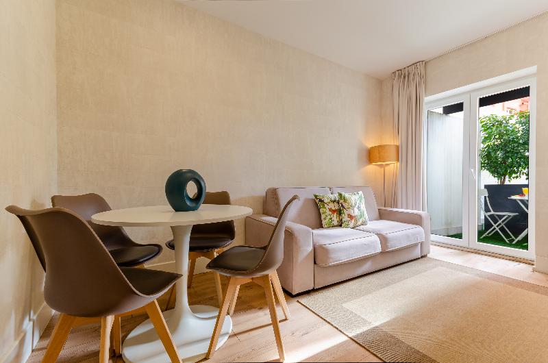 LX51 Lisbon Center - Studios & Suites by APT IIN - Oda