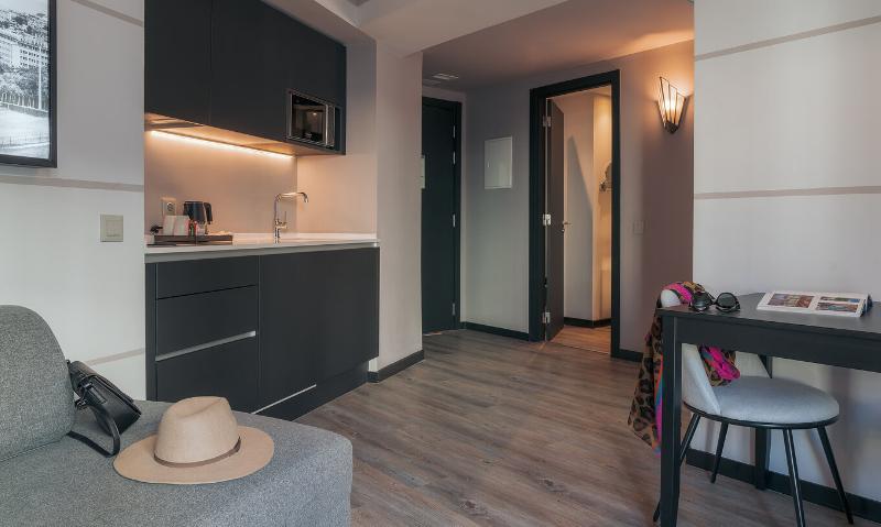 Pestana Lisboa Vintage City Center Suites - Oda