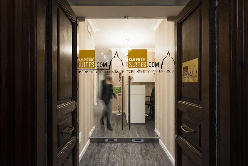 San Pietro Suites - Lobi