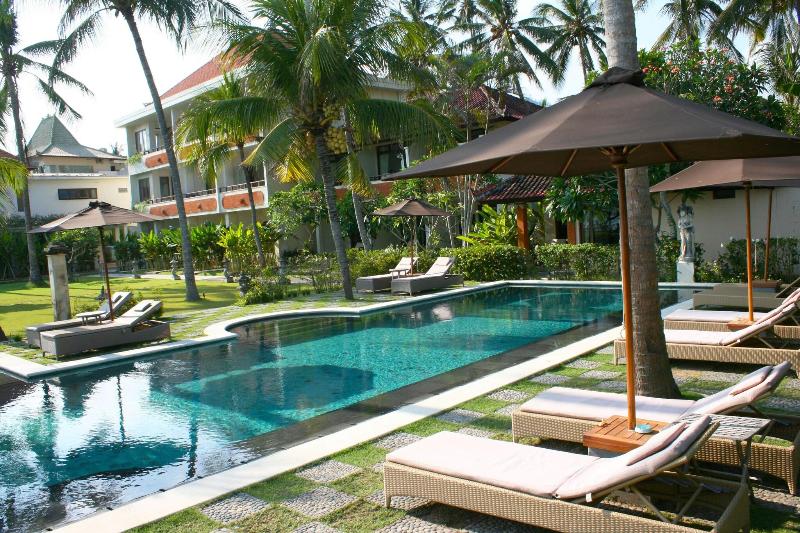 Hotel Genggong - Havuz