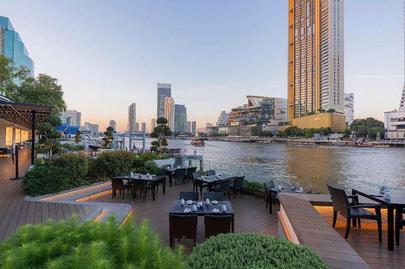 Royal Orchid Sheraton - Towers Bangkok - Restoran
