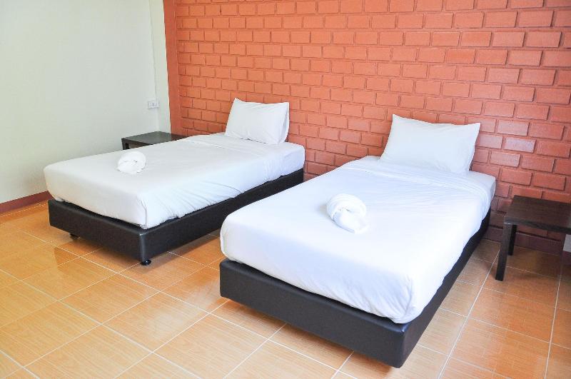 Budsarakam Place Hotel - Oda