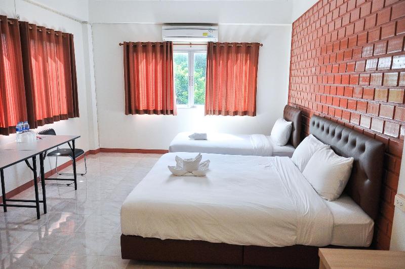 Budsarakam Place Hotel - Oda