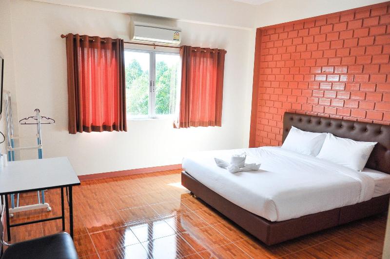 Budsarakam Place Hotel - Oda
