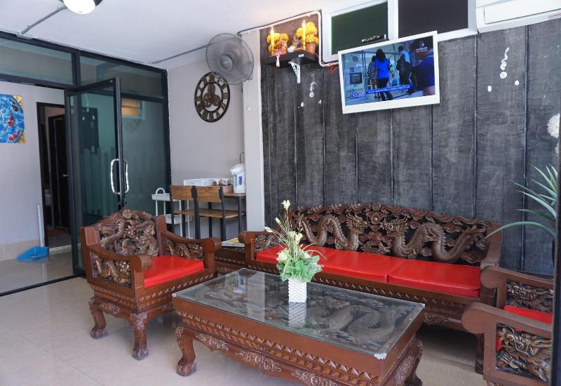Puangpech Hotel - Bar