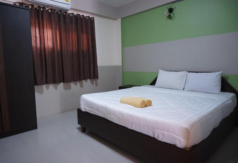 Puangpech Hotel - Oda