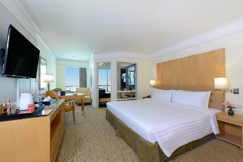 Miracle Grand Convention Hotel - Oda