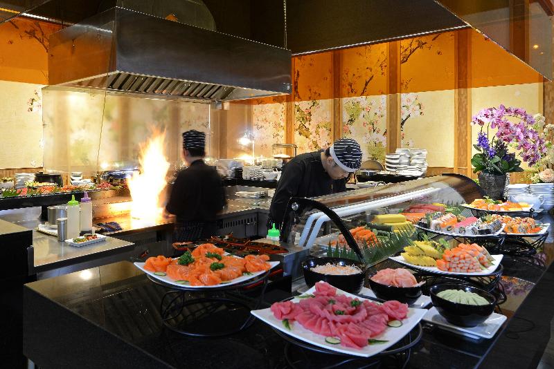 Miracle Grand Convention Hotel - Restoran