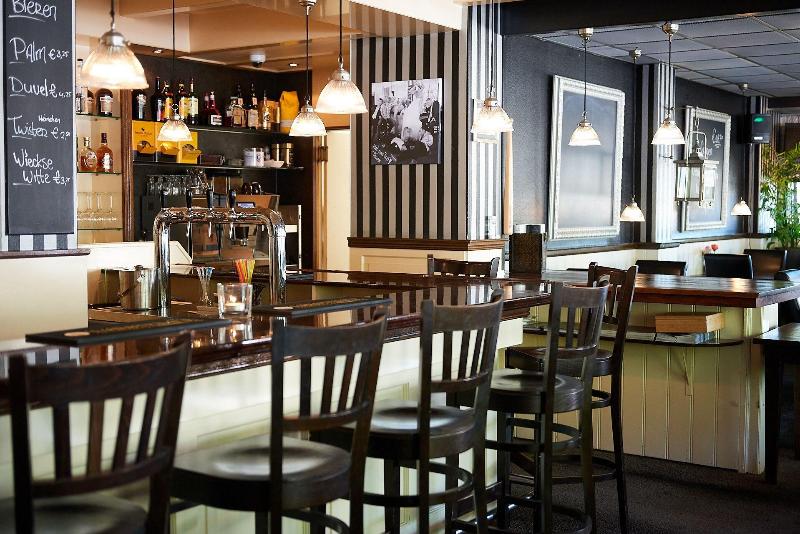 Hotel De Jonge Heertjes - Bar
