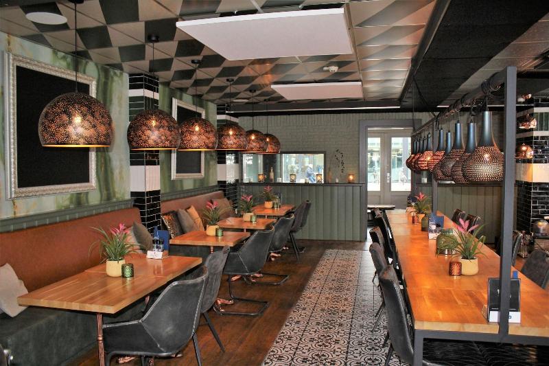 Hotel De Jonge Heertjes - Restoran