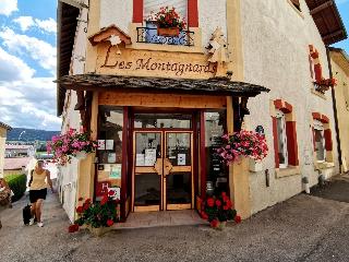 Les Montagnards