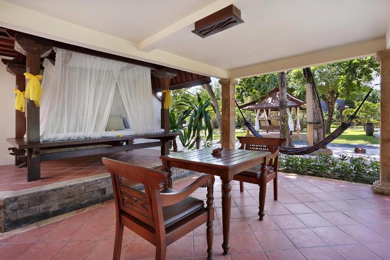 Hotel Vila Ombak - Oda