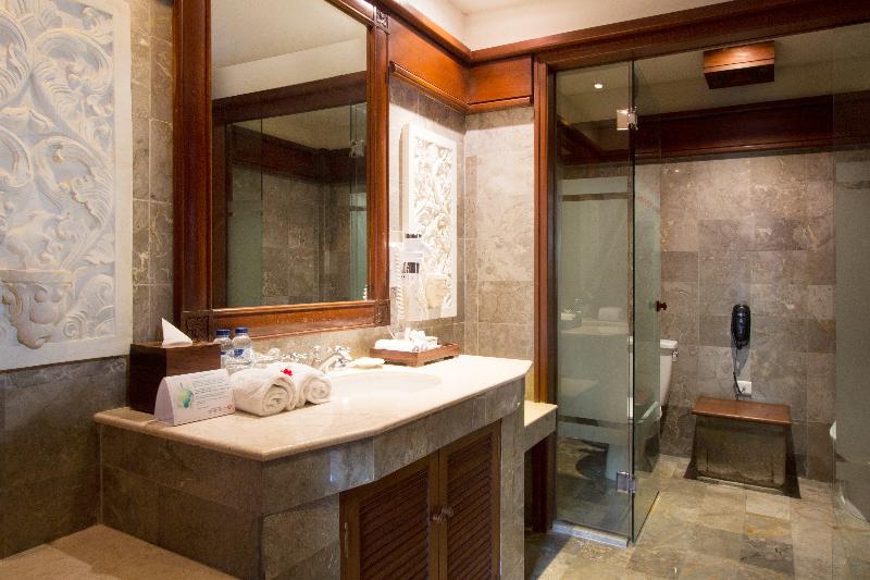 Grand Balisani Suites Hotel - Oda