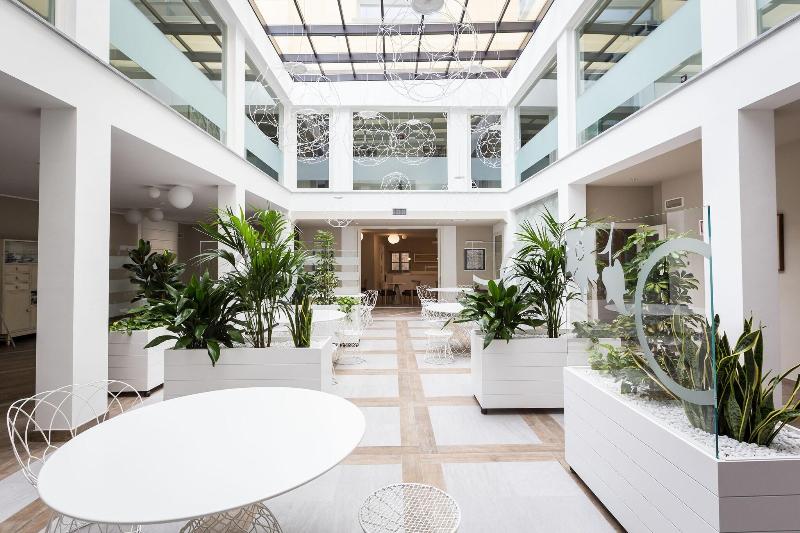 Hotel Monteverde - Lobi