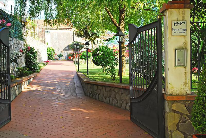 La Casa Di Farfalle E Gabbiani - Genel