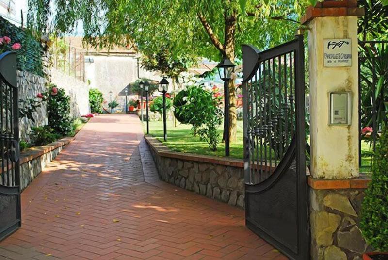 La Casa Di Farfalle E Gabbiani - Genel