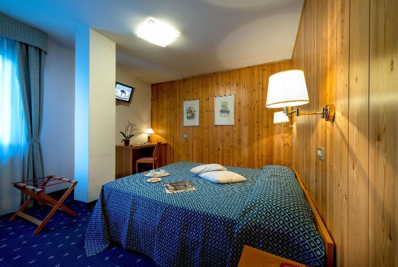 Hotel Sassella - Oda