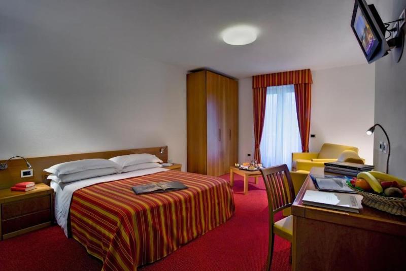 Hotel Sassella - Oda