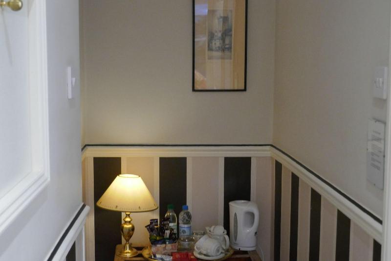 Kerrington House - Oda