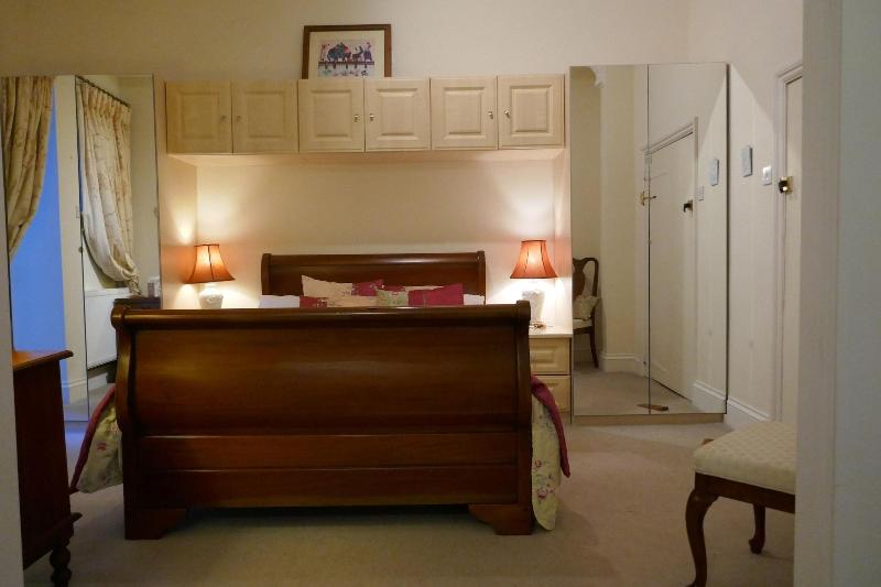 Kerrington House - Oda