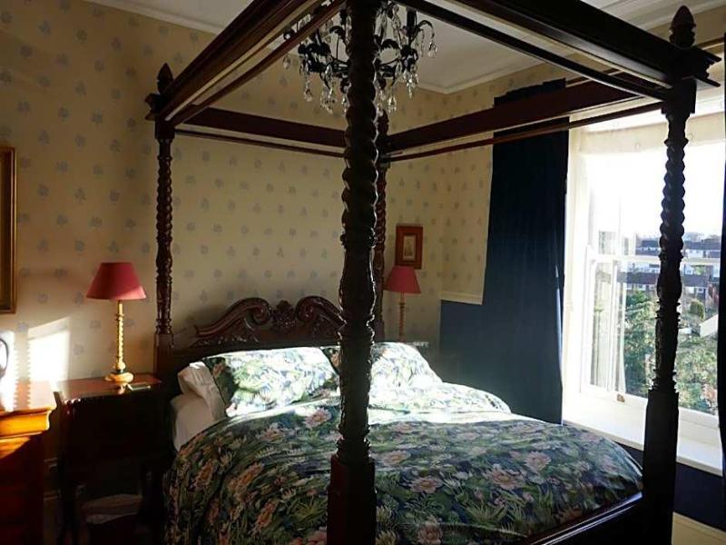 Kerrington House - Oda