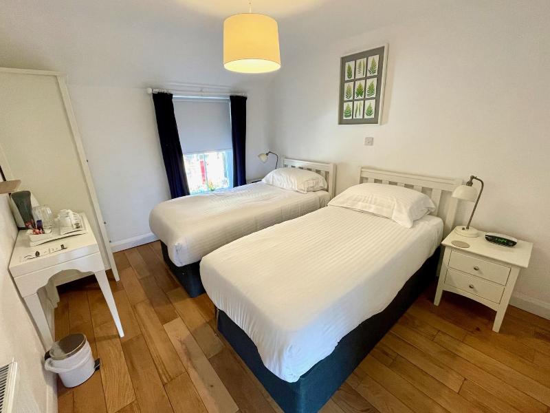 The Queens Head Hotel - Genel