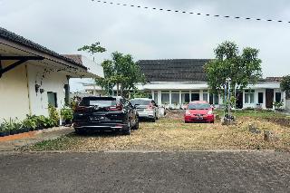 Vanda Villa Batu by ZUZU otel fotoğrafı