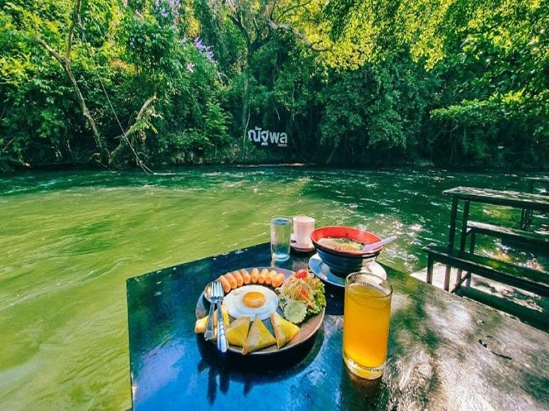 Natthapon Resort - Restoran