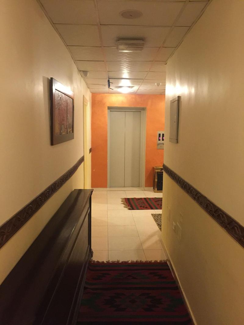 Zaina Plaza Hotel - Lobi