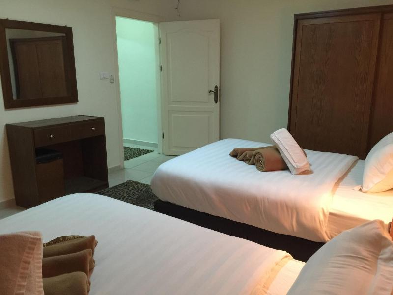 Zaina Plaza Hotel - Oda