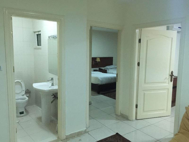 Zaina Plaza Hotel - Oda