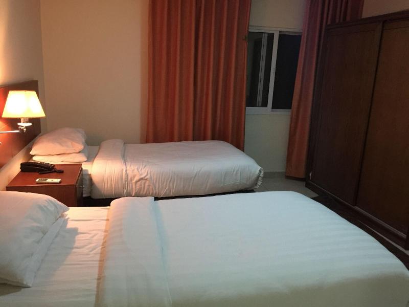 Zaina Plaza Hotel - Oda