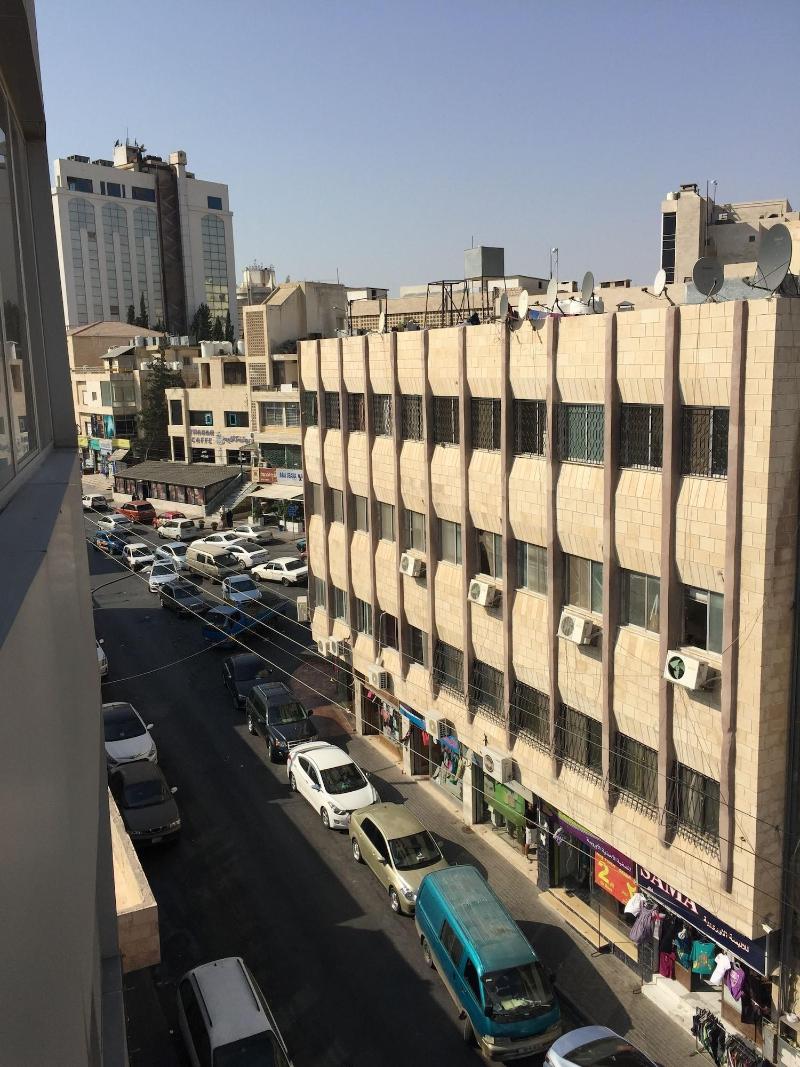 Zaina Plaza Hotel - Oda