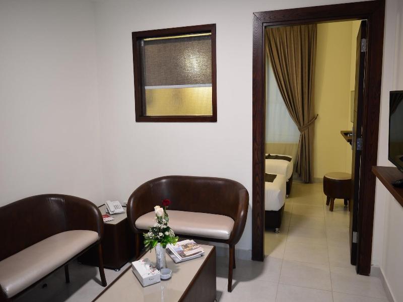 Ream Hotel - Oda