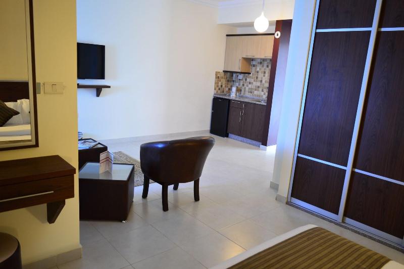 Ream Hotel - Oda