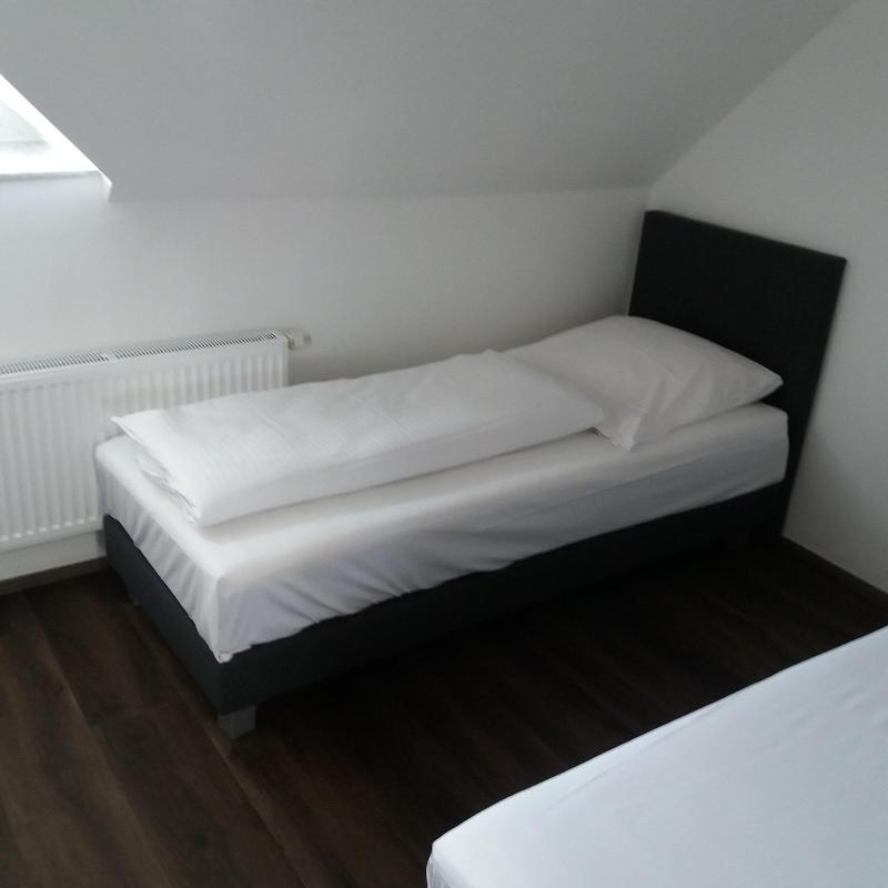 Hotel Aichtaler Hof - Oda