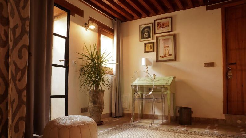 Karawan Riad - Toplantı