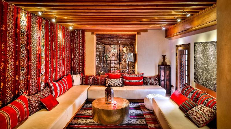 Karawan Riad - Toplantı