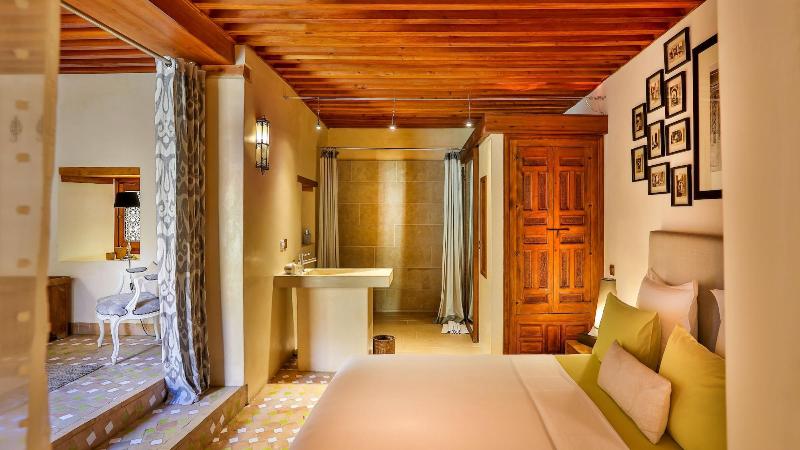 Karawan Riad - Oda