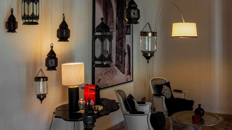 Karawan Riad - Oda