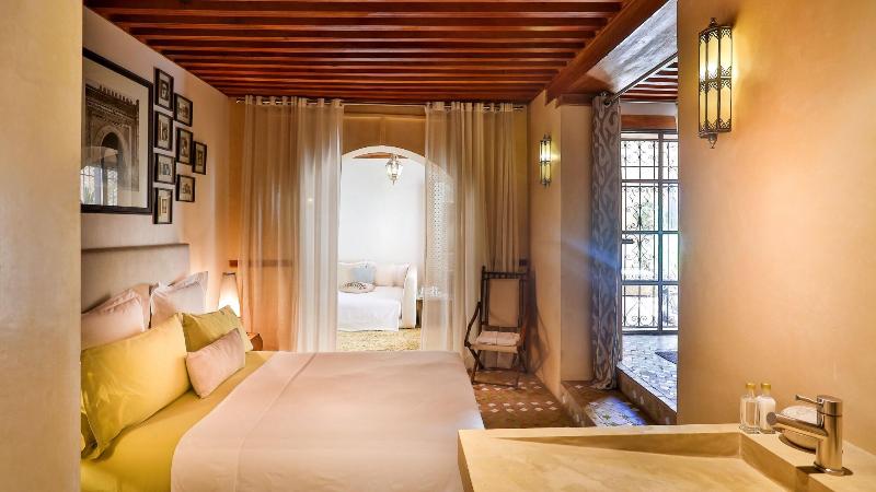 Karawan Riad - Oda