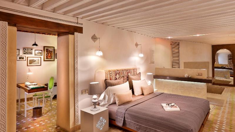 Karawan Riad - Oda