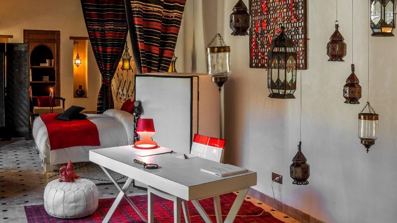 Karawan Riad - Oda
