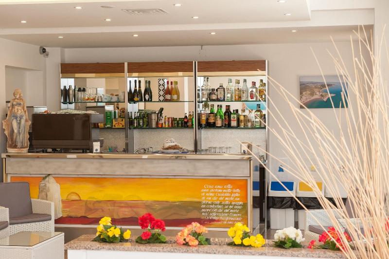 Hotel Cristalda - Bar