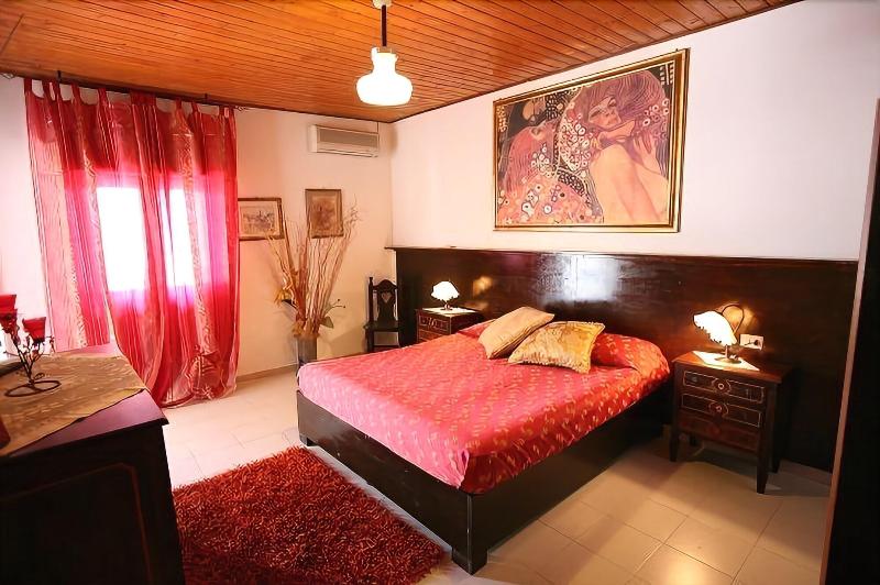 Hotel Company - Oda