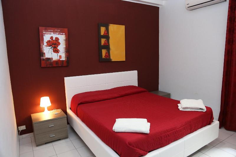Hotel Company - Oda
