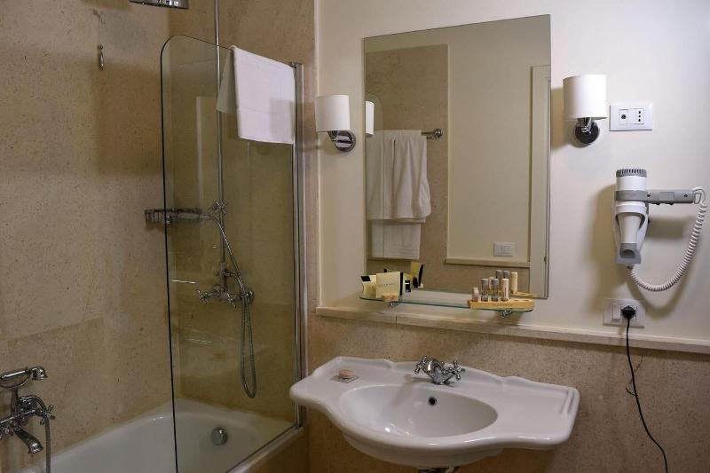 Torrione Hotel - Oda