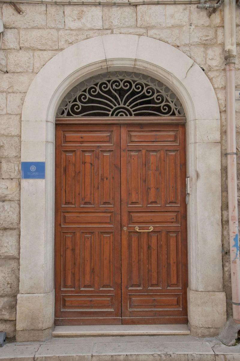 Sotrani - Genel