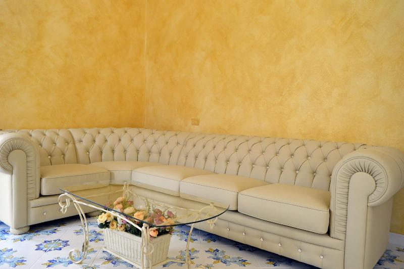 Villa Catiè - Lobi